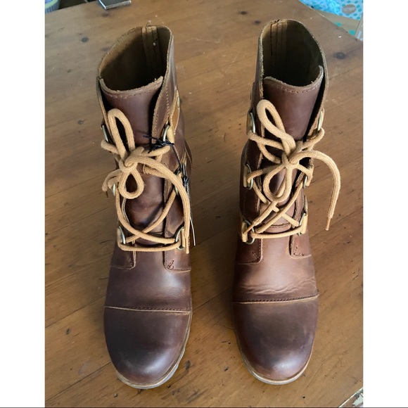 “IT BOOT”- SOREL JOAN OF ARCTIC WEDGE BOOT-EUC-9.5 - Picture 12 of 14